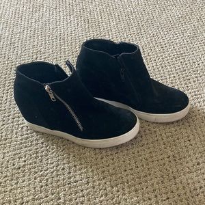 Brash Black Pull on Shoes